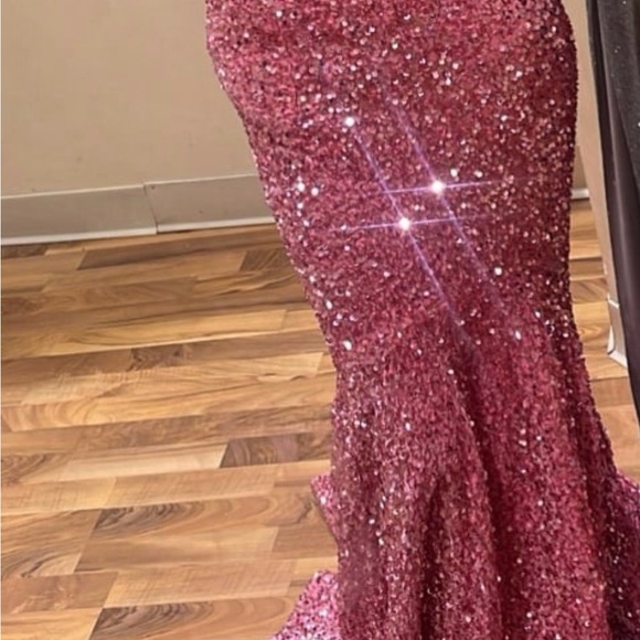 Pink prom dress sequin - Picture 2 of 2